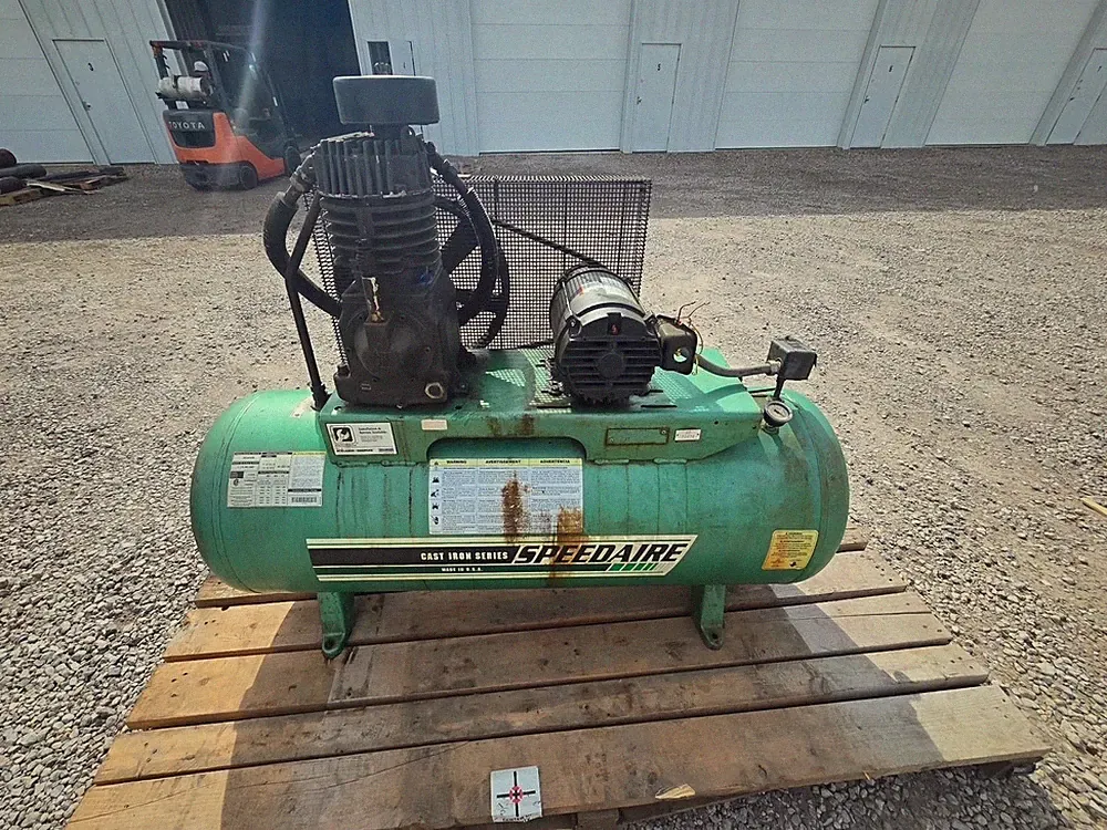 Speedaire Air Compressor, 80Gal, 5HP, 460V 3Phase - Working, Needs Repair